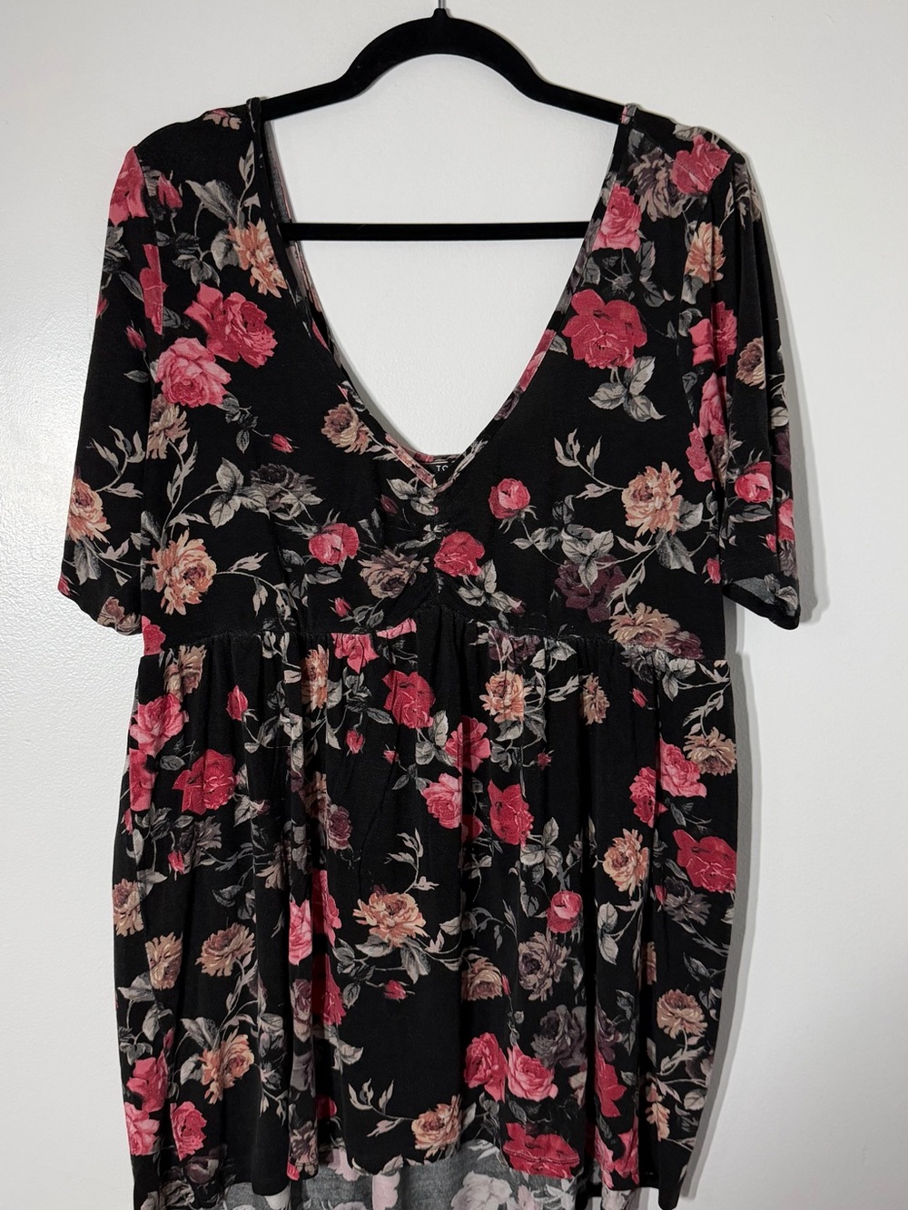 Torrid Women's Floral Scoop Neck Top